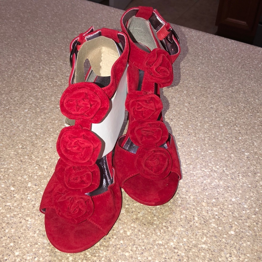 COLORFUL RED HEELS(374)